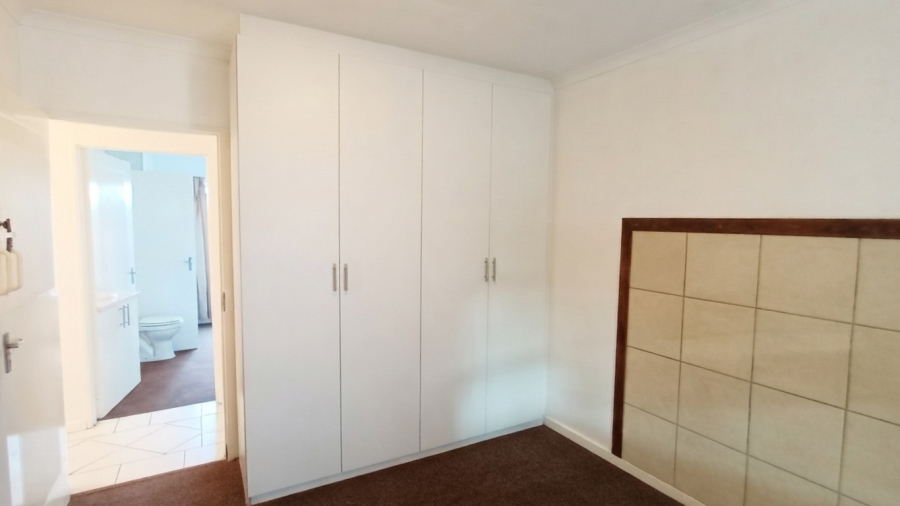 4 Bedroom Property for Sale in Beacon Bay Eastern Cape